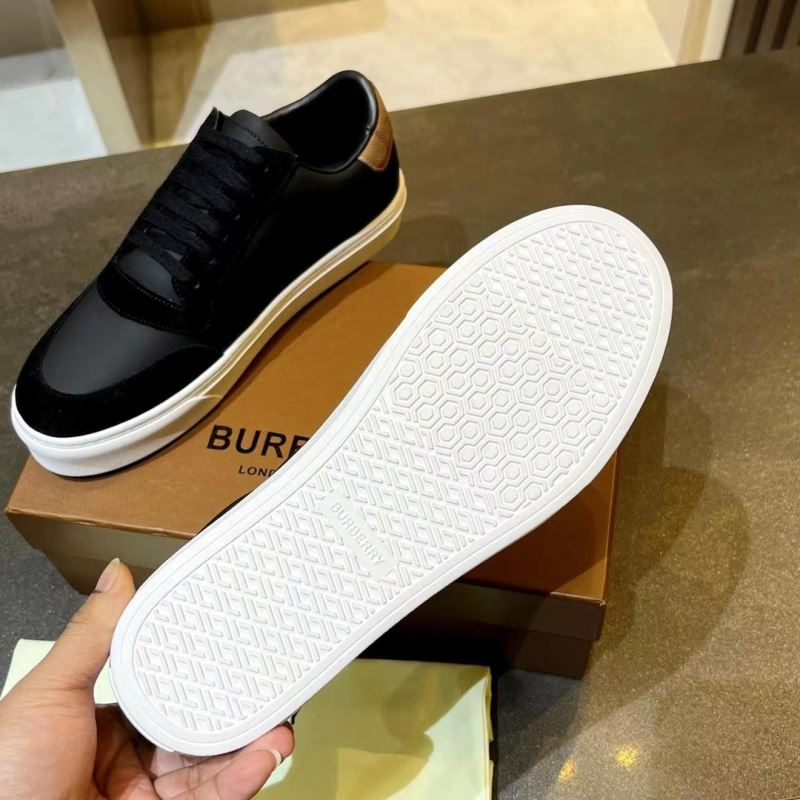 Burberry Low Shoes